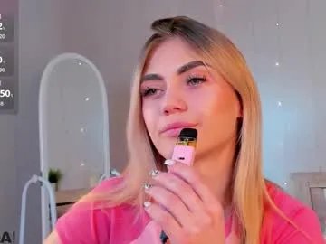 sandraa_anderson on Chaturbate