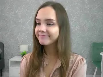 sara_whooops on Chaturbate 