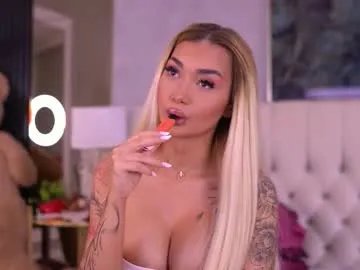 sashaferrera on Chaturbate 