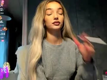 sassyt33n on Chaturbate 