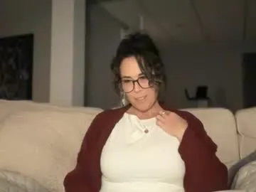 sayplsgdgrl on Chaturbate