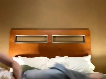 shell2822 on Chaturbate