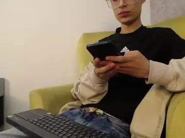 skinny_office — Do you dare to fulfill your craziest fantasies today? #new #twink #gay #latino #young - Multi Goal: NAKED BOY [17 tokens left]