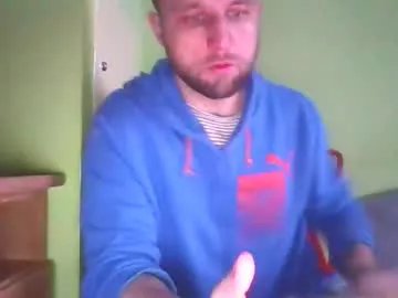 slaveboy32bi on Chaturbate