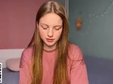 steffi_meoww — GOAL: FUCK PUSSY TO CUM [2222 tokens remaining] A little kitten wants to play ^^ #cute #18 #new #young #teen