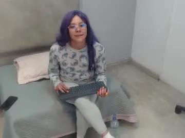 valevicious — suck dildo [16 tokens left] 