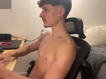 vitoraugustoxxx on Chaturbate