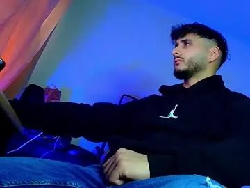 xandercagex on Chaturbate