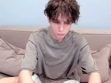 your_shy_guy on Chaturbate