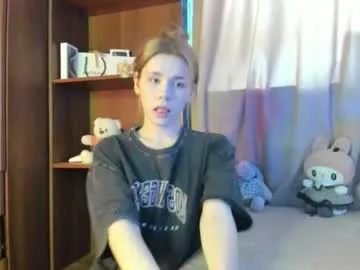 your_tender_doll on Chaturbate