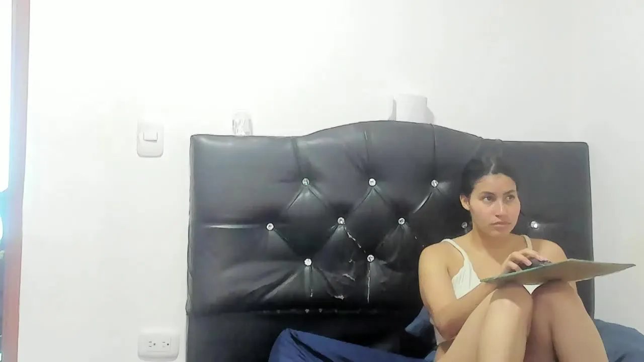 Jasmins on Streamray