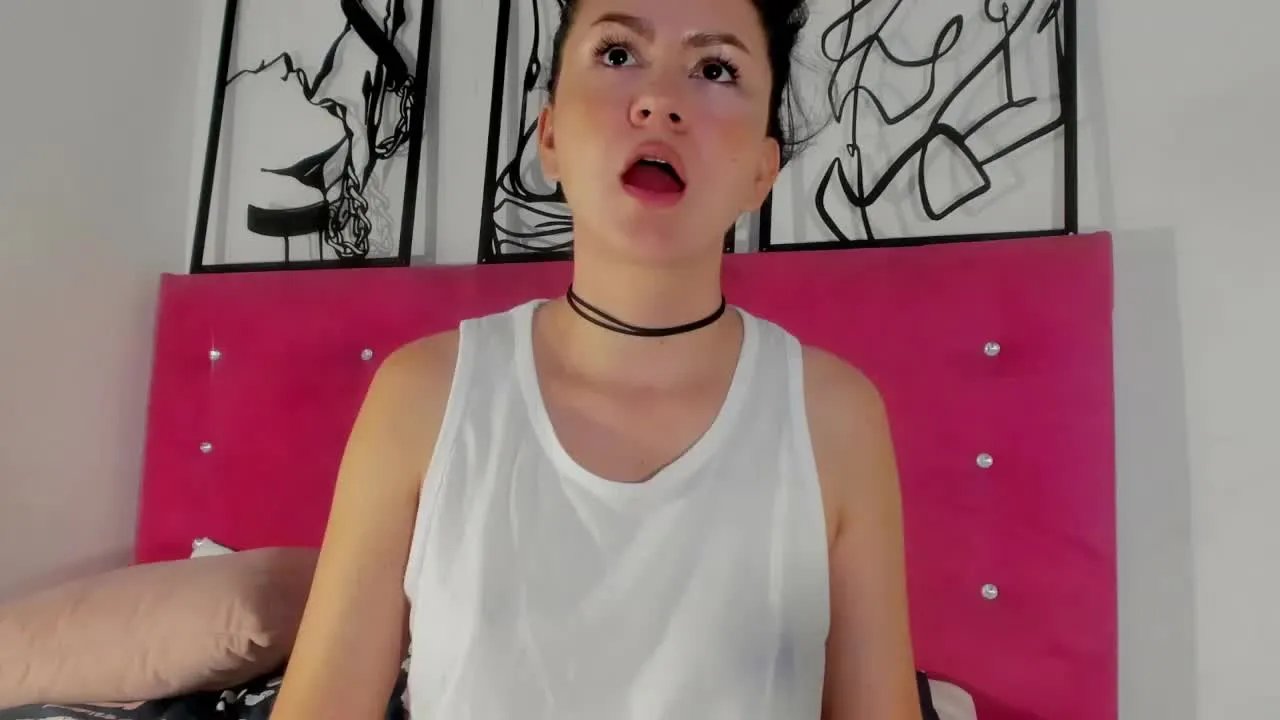 KariCarter on Streamray