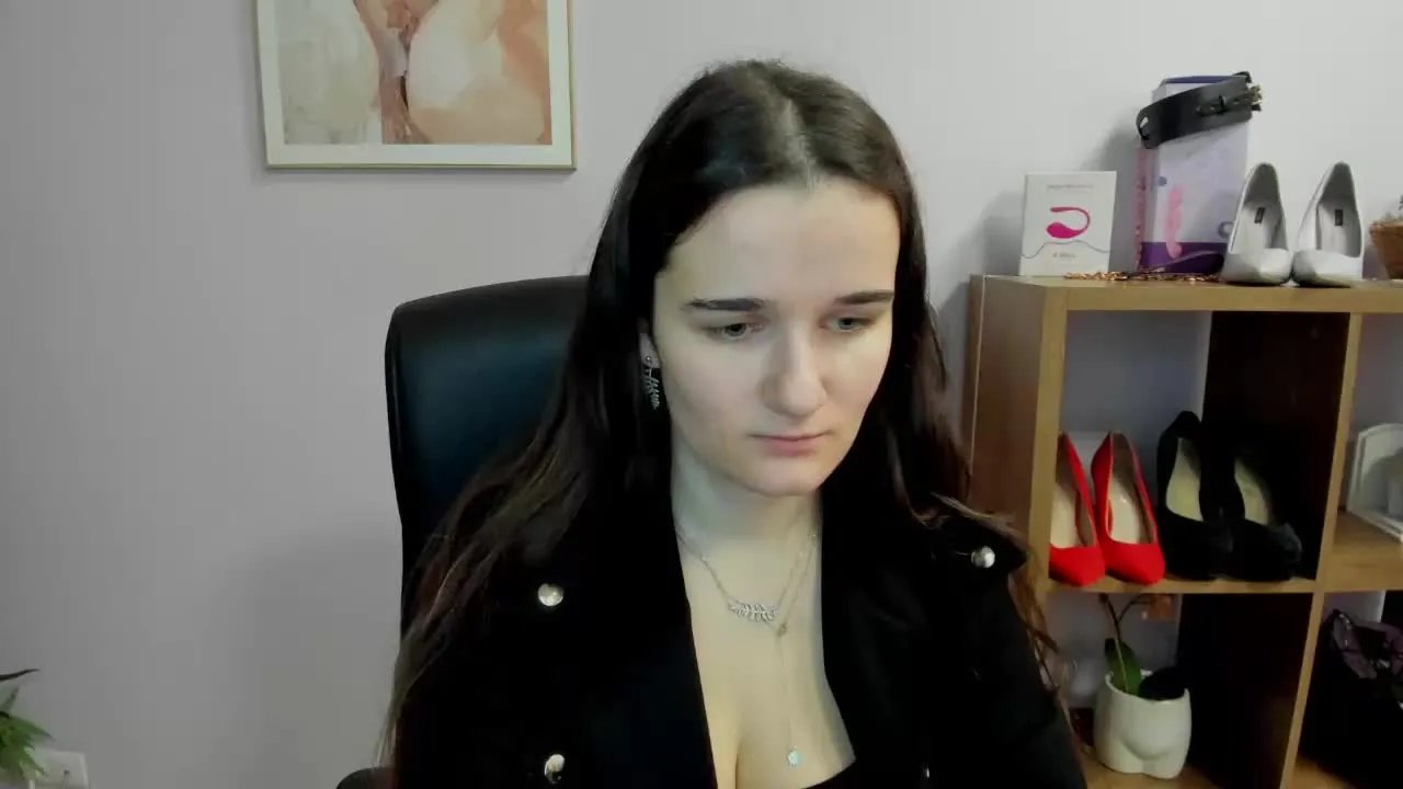 KATEcherry on Streamray