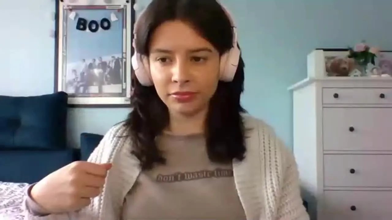 LariceTasty on Streamray