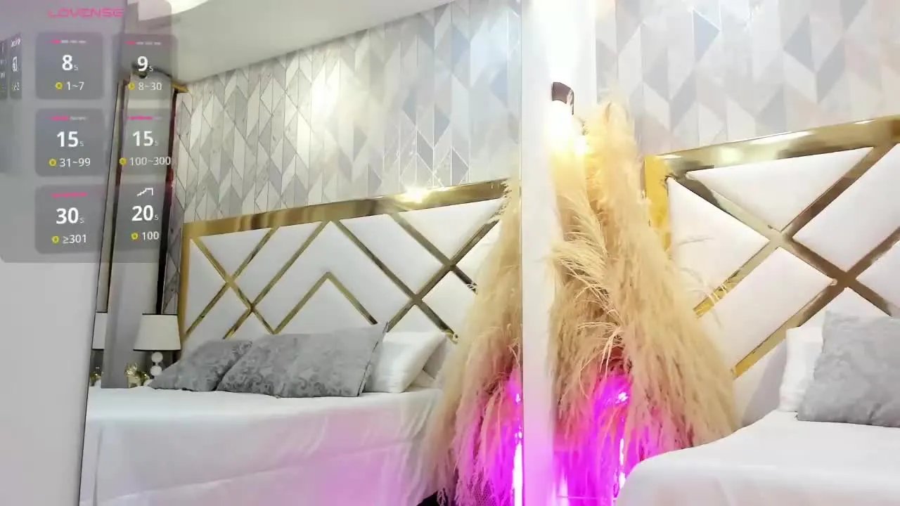 MicaelaGrey on Streamray