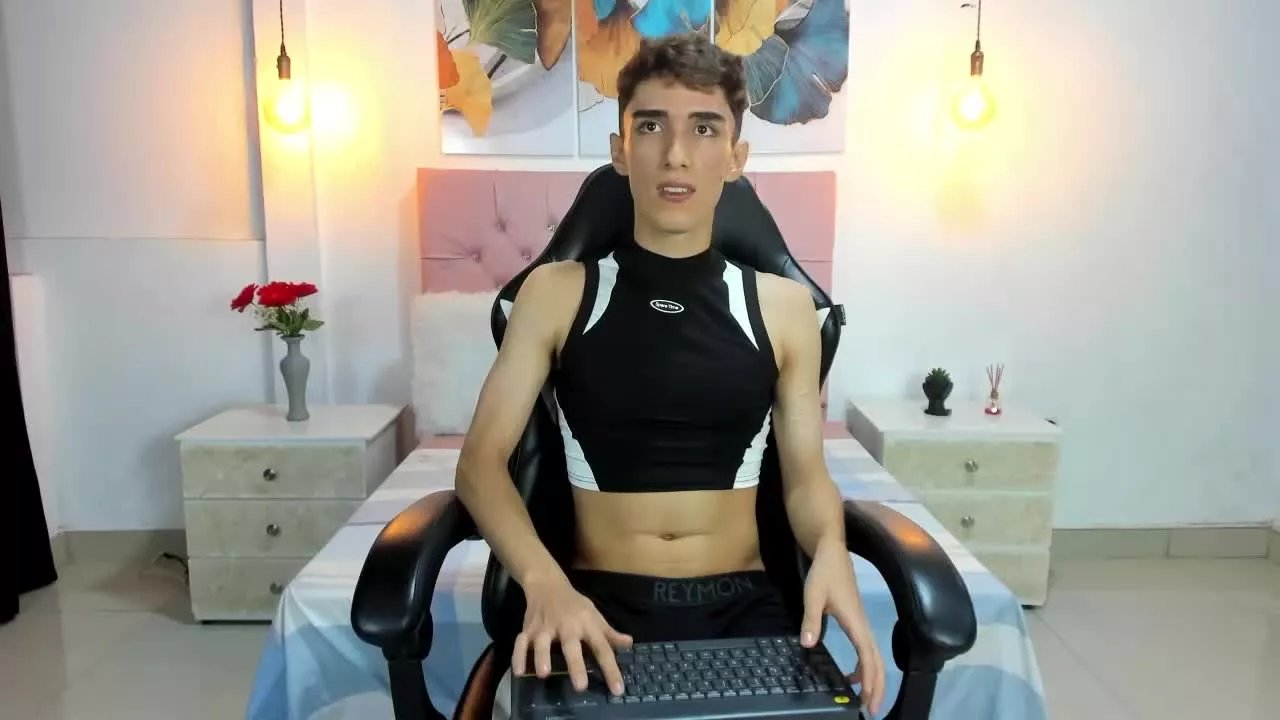 OstinRivera on Streamray