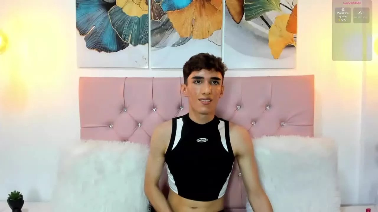 OstinRivera on Streamray