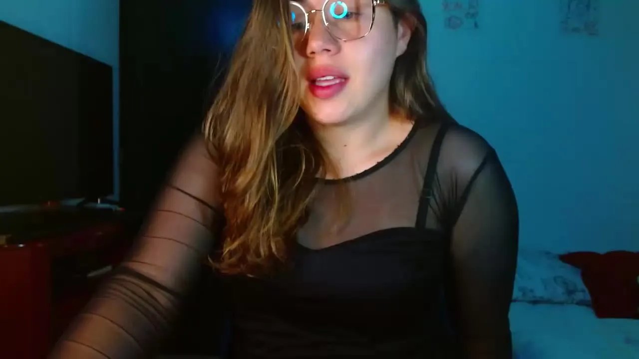 Salome_johnson on Streamray