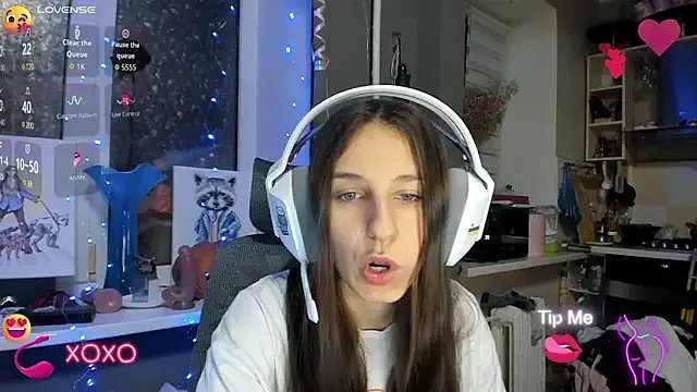 _Nika_Kik on StripChat