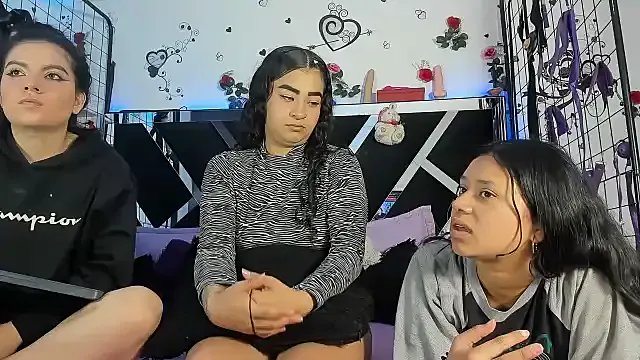 abby_eemily on StripChat 