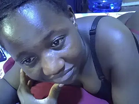 Adaline-Paris on StripChat 