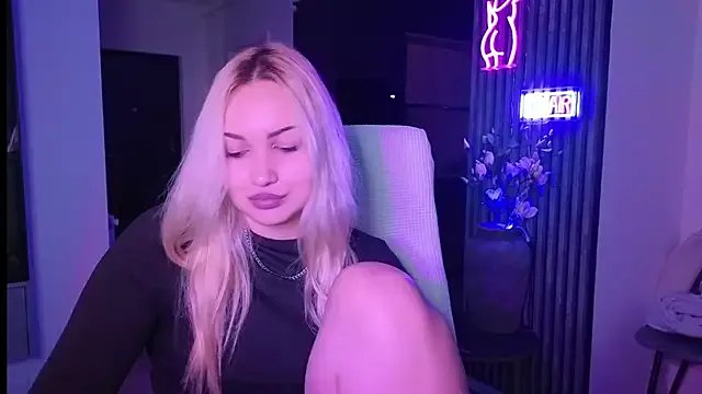 adrelaxina on StripChat