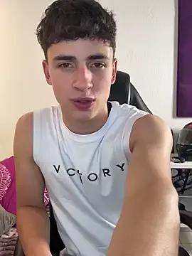 AdrianRinaldi — Freechat on StripChat