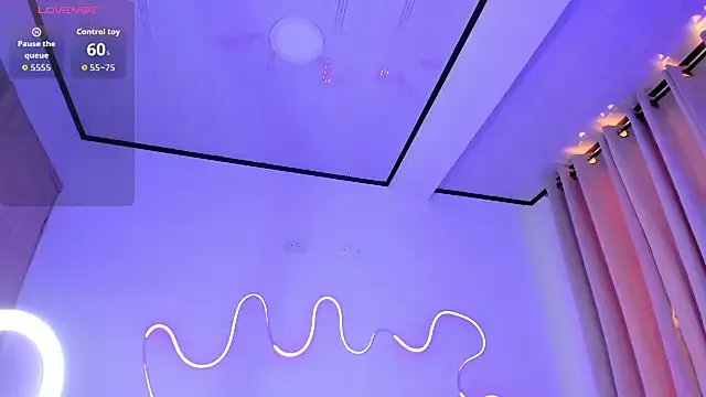 alahia_sweet on StripChat 