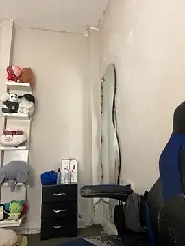 alhaana_ on StripChat