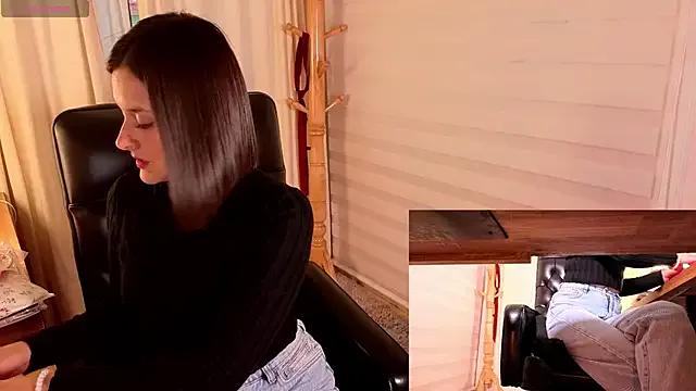 Alice_milf_ — Suck ur sexy fingers, close up sexy Lady