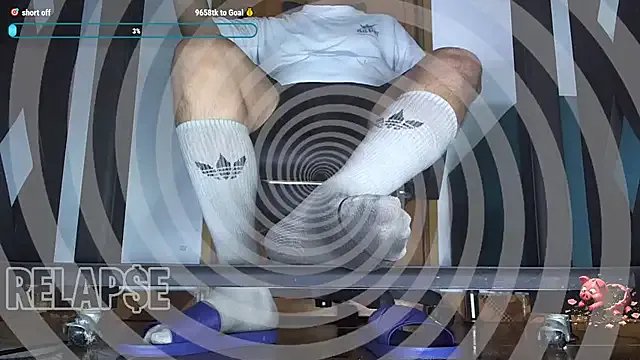 Alphacashmaster777 on StripChat