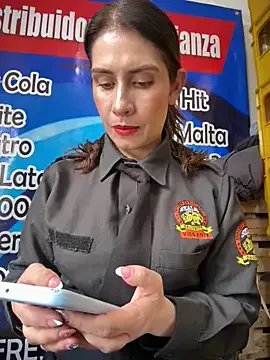 Alysson-- on StripChat