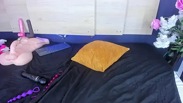 Amalia_Bigass on StripChat 