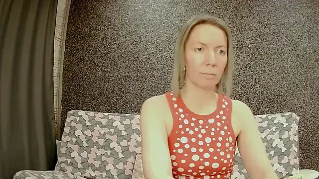 Amanda_Luxe on StripChat