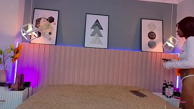 amy_miller1 on StripChat