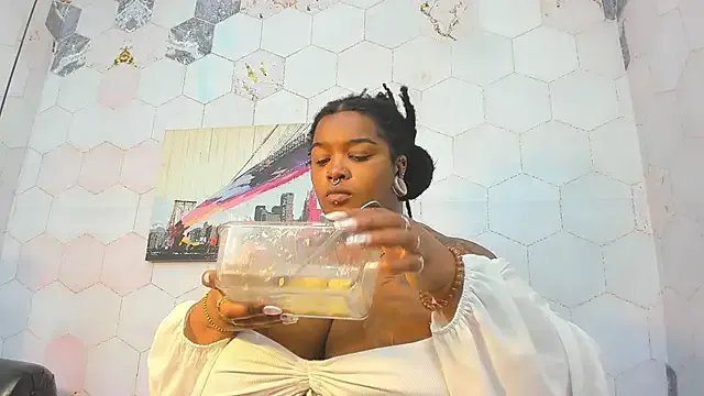 Anaa_Fuentess on StripChat 