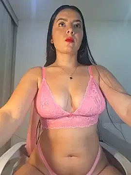 Anal_Luucia on StripChat 