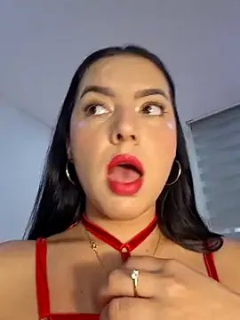 Anal_Luucia on StripChat 