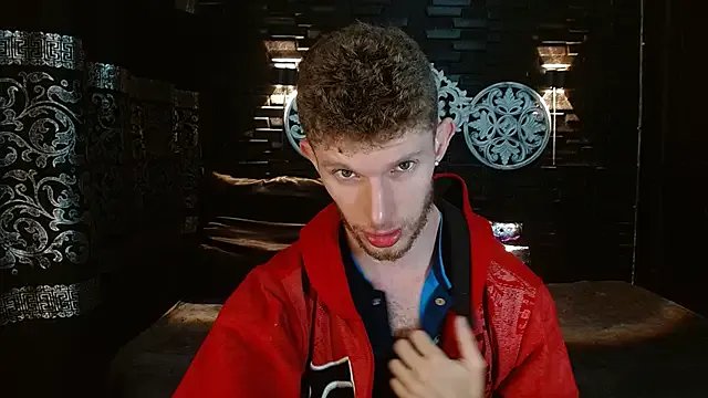 andrewxbi on StripChat