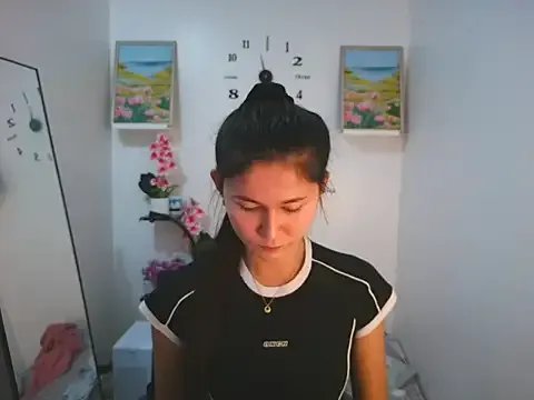 anne_smithe on StripChat 