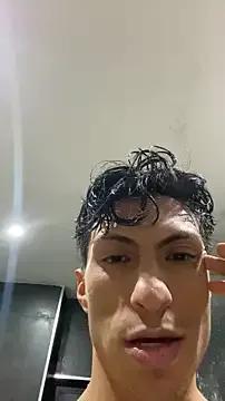 ApoloCruz — cum show