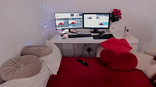 aryahunt1 on StripChat 