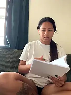 AshleyLoveee on StripChat