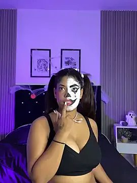 ashlycarteer on StripChat