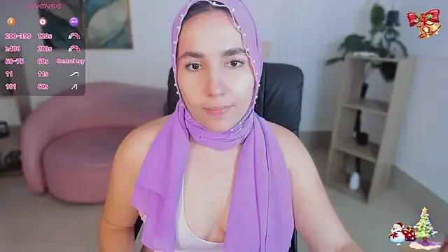 Ayha_khalaf on StripChat 