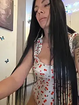 Baby_Panther — ORDINO GLOVO MI FACCIO SCOPARE