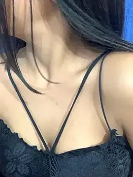 Barbieee__Nova11 on StripChat