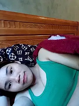 Bear_bear0 on StripChat