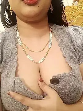 Beauty_Queen_Soniya on StripChat