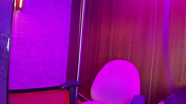 Belladonna_trix on StripChat